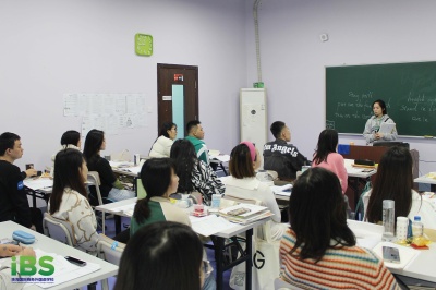 广州商务英语培训费用.jpg 广州商务英语培训费用.jpg