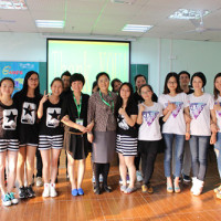 Play with fun, learn with heart   知识大富翁，快乐你我他——ibs英语趣味知识竞赛完美落幕