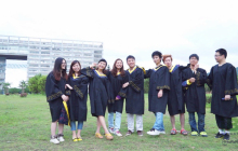 日语37班毕业照片