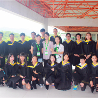 全日制英语77班毕业照