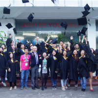 全日制英语83班毕业照