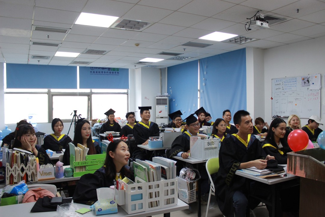 修IMG_4982,上海英语课程线下培训