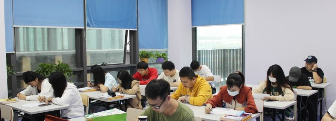 全日制英语210班开班现场