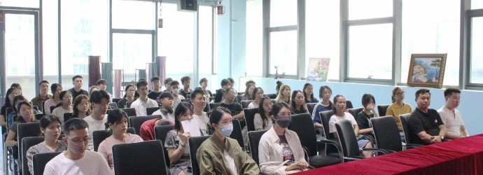 全日制英语216、217班开班现场