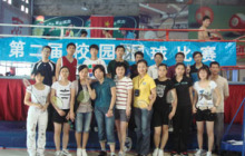 我校第二届羽毛球赛剪影