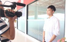 Chris:iBS全日制让我学英语形成习惯