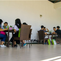 封闭式英语培训更适合哪些人？