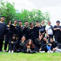 愿你坚守初心，愿你不断前行！全日制日语56班毕业留念