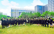 回首过去，展望未来！全日制英语137班毕业留念