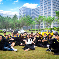 携手以共，风雨无惧——全日制英语134班毕业合影