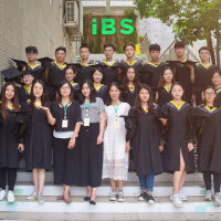 iBS丨浮华万千，此为朝暮——全日制英语142班毕业留念