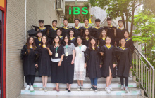 iBS丨浮华万千，此为朝暮——全日制英语142班毕业留念