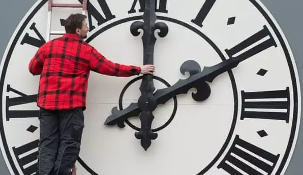 <a class='keyword' href='https://www.zhibs.net/courses/english/' title='英语' target='_black' rel=''>英语</a>语法：<a class='keyword' href='https://www.zhibs.net/campus/teacherblog/4821.html' title='瞬间动词和持续性动词的用法' target='_black' rel=''>瞬间动词和持续性动词的用法</a>