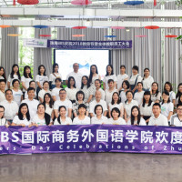 感恩教师节活动圆满举办！校内采访学子献上暖心祝福！