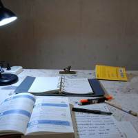 英语单词背完就忘，有哪些好的解决办法？