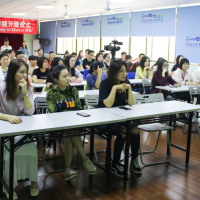 入学进行时！全日制英语3月末新班开班啦！