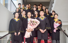 微笑向暖，一路花开——全日制英语154班毕业留念