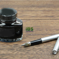 父母在家庭教育中应该充当什么角色？