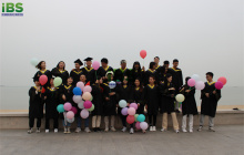 成人英语全日制封闭式学校，成人如何掌握一口流利的英语口语表达能力？