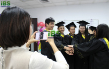 张家界成人全日制英语，学习英语的最好方式是什么？