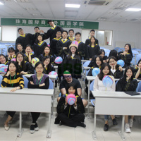 云浮全封闭私立学校，与你浅谈全日制英语学习技巧