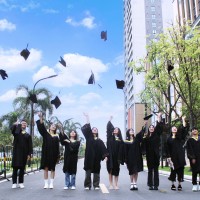 iBS毕业照 | 再见，时光里最美好的遇见！