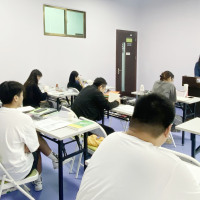 iBS | 雅思春季班“龍”重登场！抢跑开学季，30天强势提分！