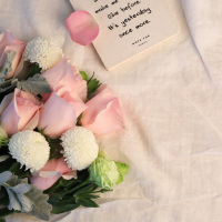 别再错！“姐弟恋” 英语可不是 “sister - brother love”，正确说法是……