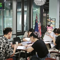 深圳全日制成人英语培训为什么爆火？全日制学习的独特优势有什么？