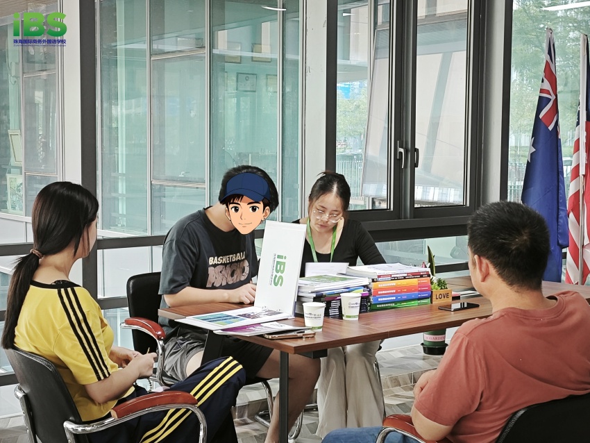 <a class='keyword' href='https://www.zhibs.net/courses/246/' title='广州外贸英语培训' target='_black' rel=''>广州外贸英语培训</a>哪家好.jpg