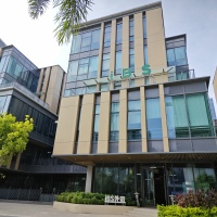 英皇国际教育 | 高考没过本科线不用慌！香港副学士，考生低分逆袭本科的优质出路